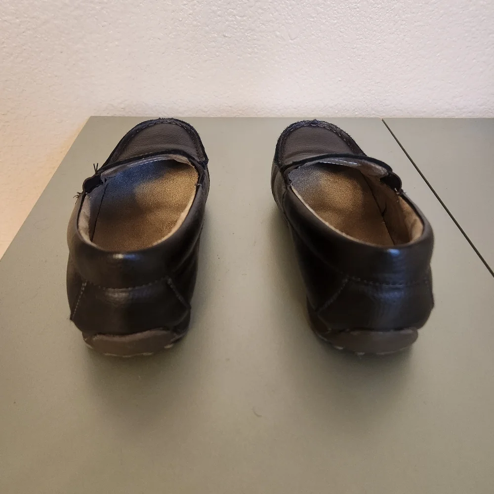 Children's Place Slip-on Dress Shoes - Sz 1
